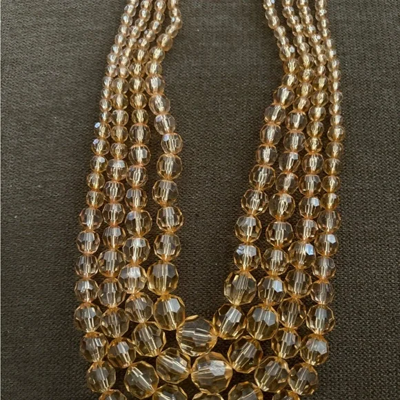 THE MOST LOVELY CHAMPAGNE COLORED FACETED BEADED NECKLACE..... SO DIVINE! - Picture 4 of 6
